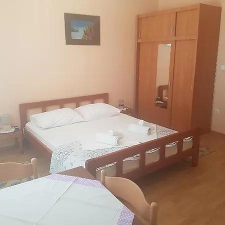 And With Parking Space Solaris, - 12269 Guest house Sibenik