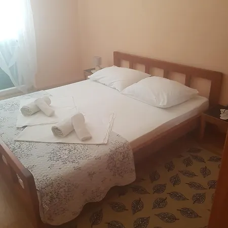 Guest house And With Parking Space Solaris, - 12269 3*