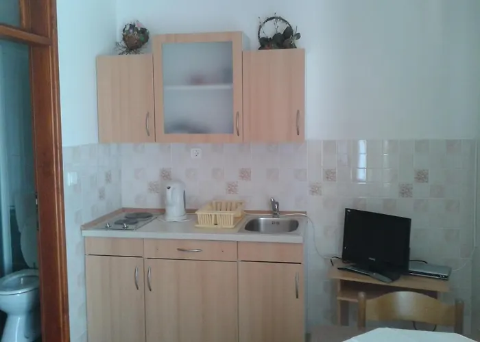 And With Parking Space Solaris, - 12269 3* Шибеник