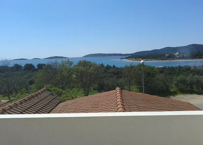 And With Parking Space Solaris, - 12269