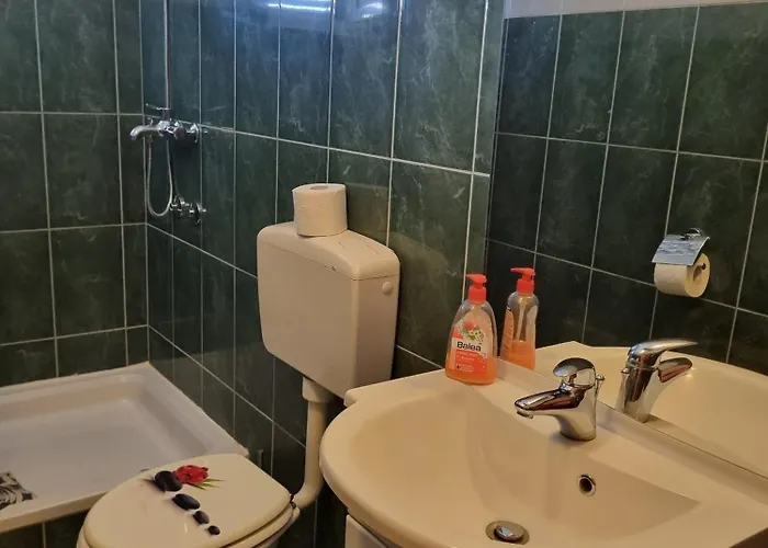 And With Parking Space Solaris, - 12269 3* Шибеник